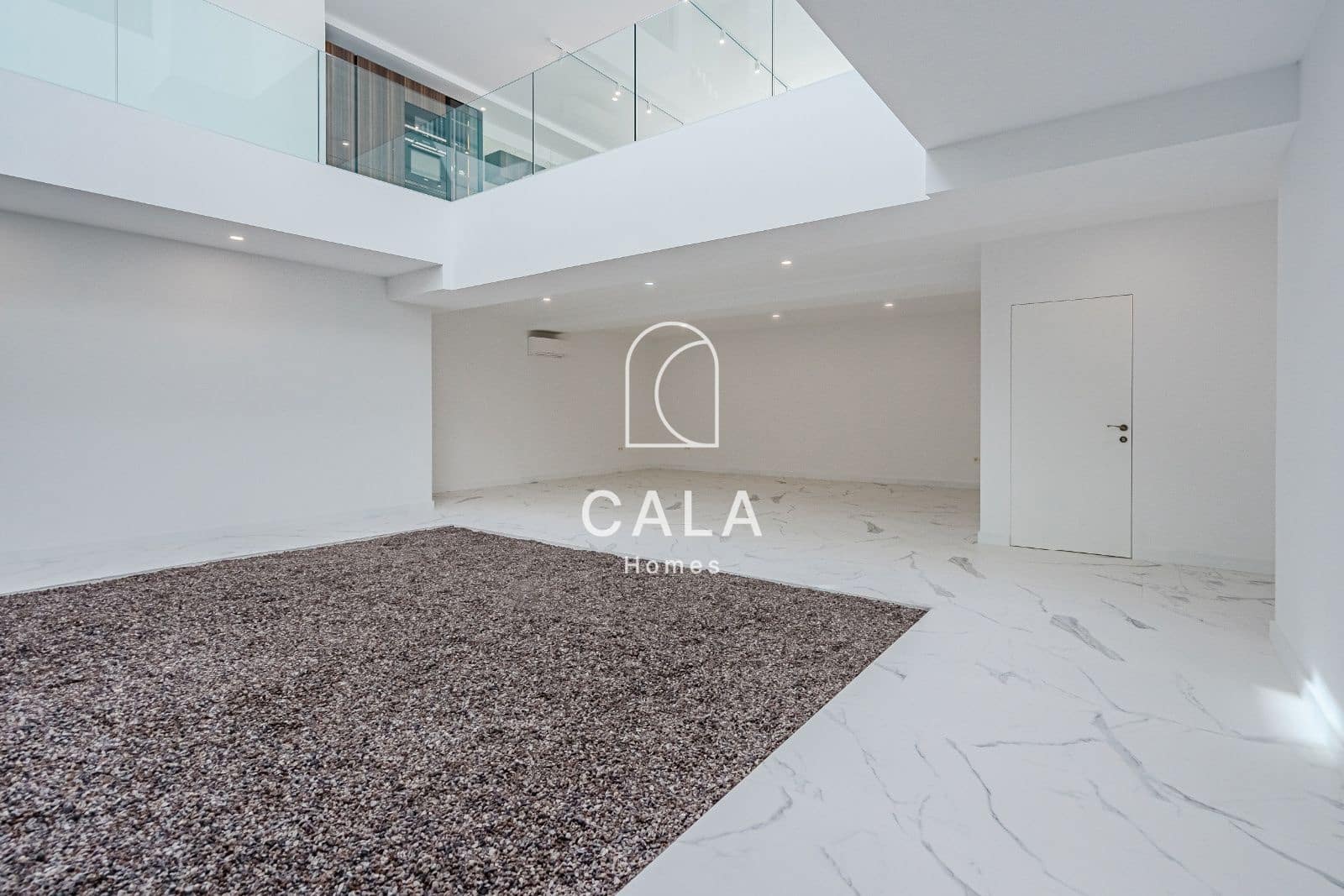5 chambre Maison de Ville à vendre à El Madronal avec piscine garage - 3 500 000 € (Ref: 8826319)