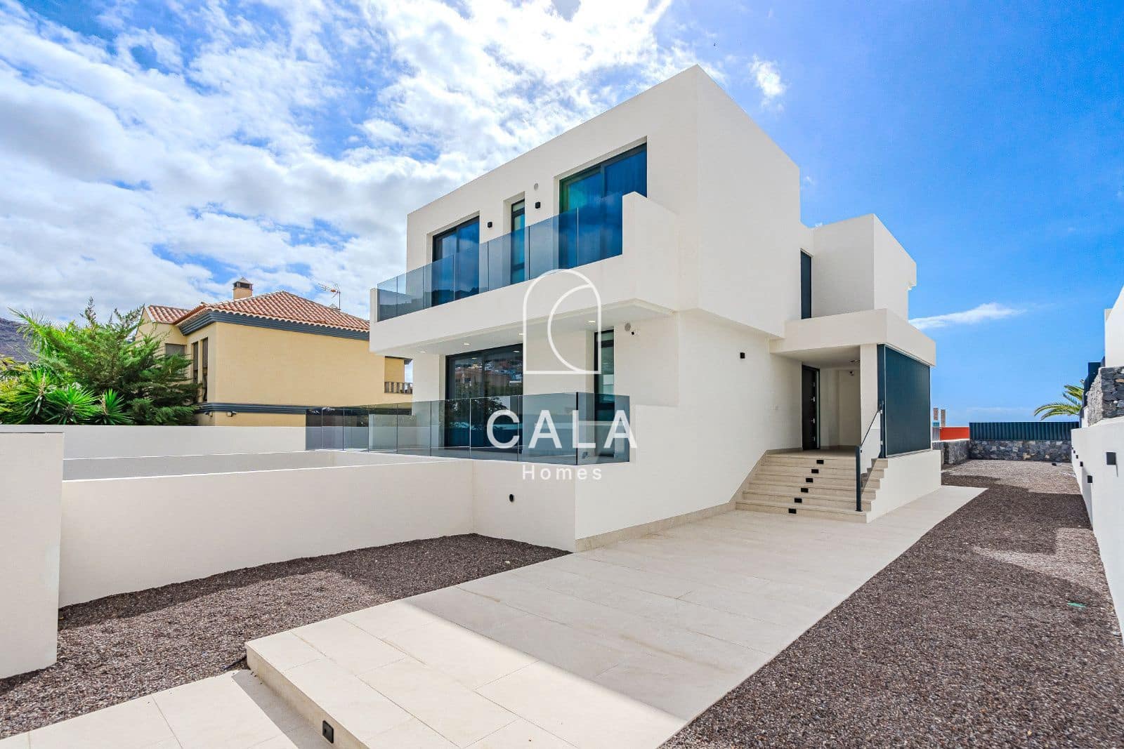 5 chambre Maison de Ville à vendre à El Madronal avec piscine garage - 3 500 000 € (Ref: 8826319)