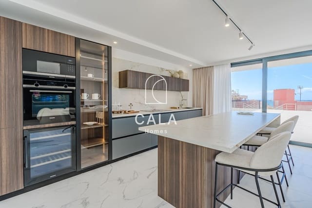 5 chambre Maison de Ville à vendre à El Madroñal, Adeje avec piscine garage - 3 500 000 € (Ref: 8826319)