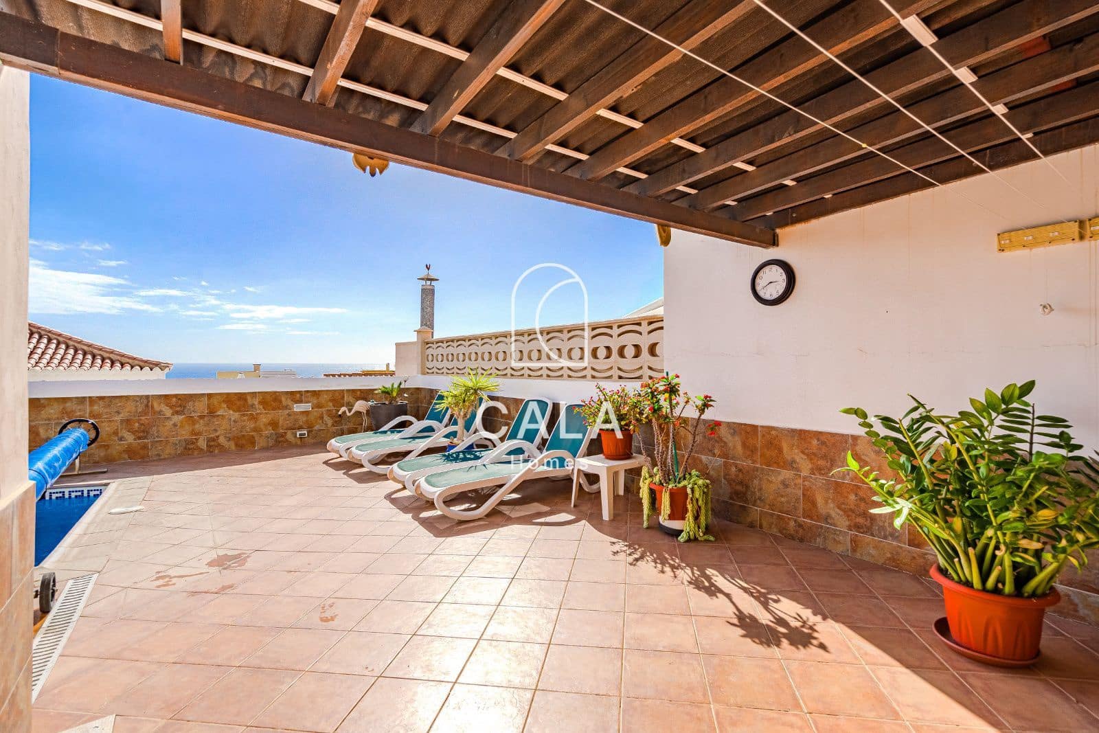 4 bedroom Villa for sale in Callao Salvaje with pool garage - € 850,000 (Ref: 8826320)