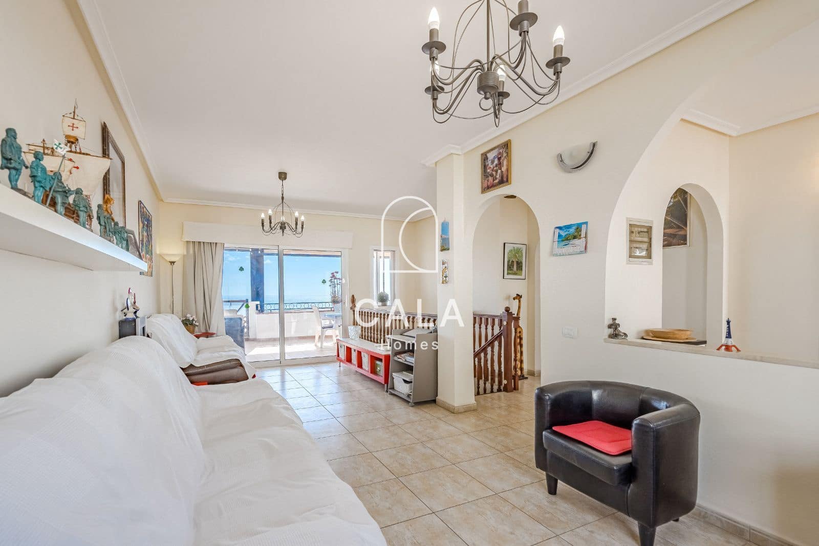 4 bedroom Villa for sale in Callao Salvaje with pool garage - € 850,000 (Ref: 8826320)