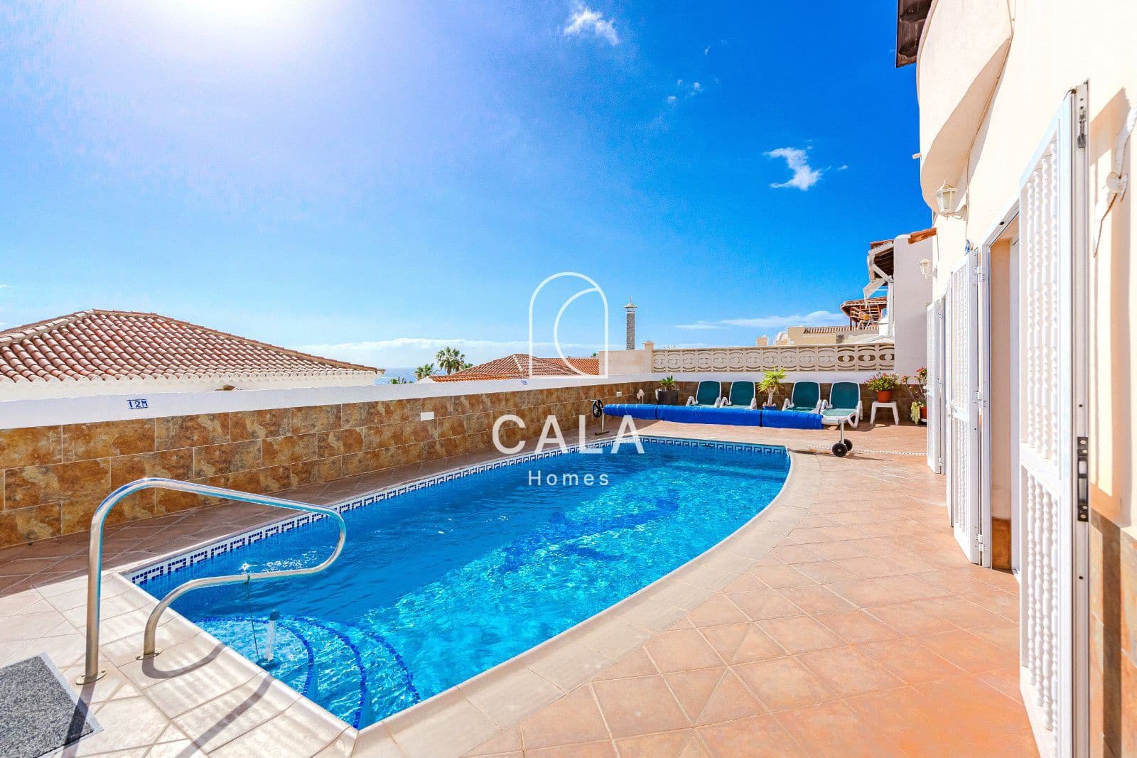 4 bedroom Villa for sale in Callao Salvaje with pool garage - € 850,000 (Ref: 8826320)