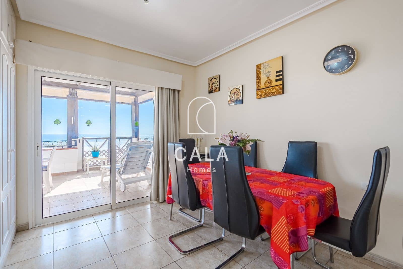 4 bedroom Villa for sale in Callao Salvaje with pool garage - € 850,000 (Ref: 8826320)