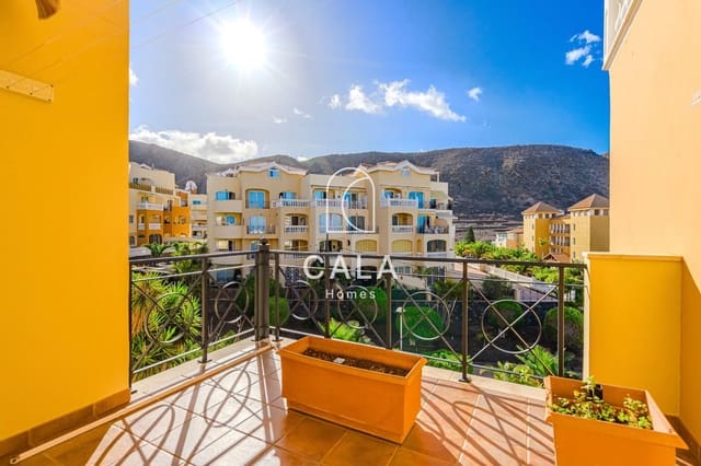 3 Zimmer Wohnung zu verkaufen in Los Cristianos, Arona mit Pool - 650.000 € (Ref: 8873499)