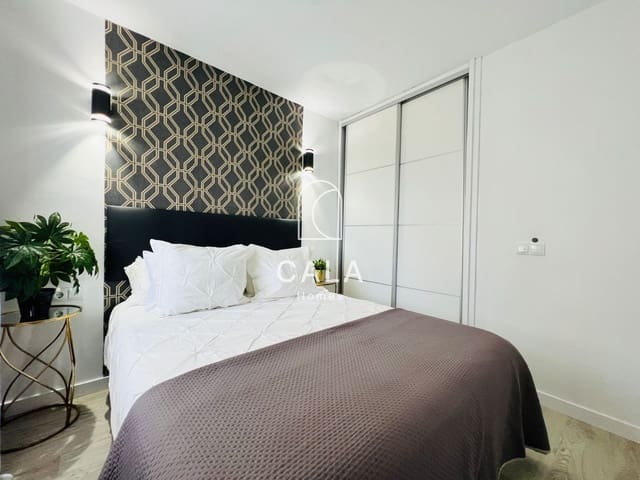 Piso de 1 habitación en San Eugenio Alto, Adeje en venta con piscina - 269.000 € (Ref: 8894214)