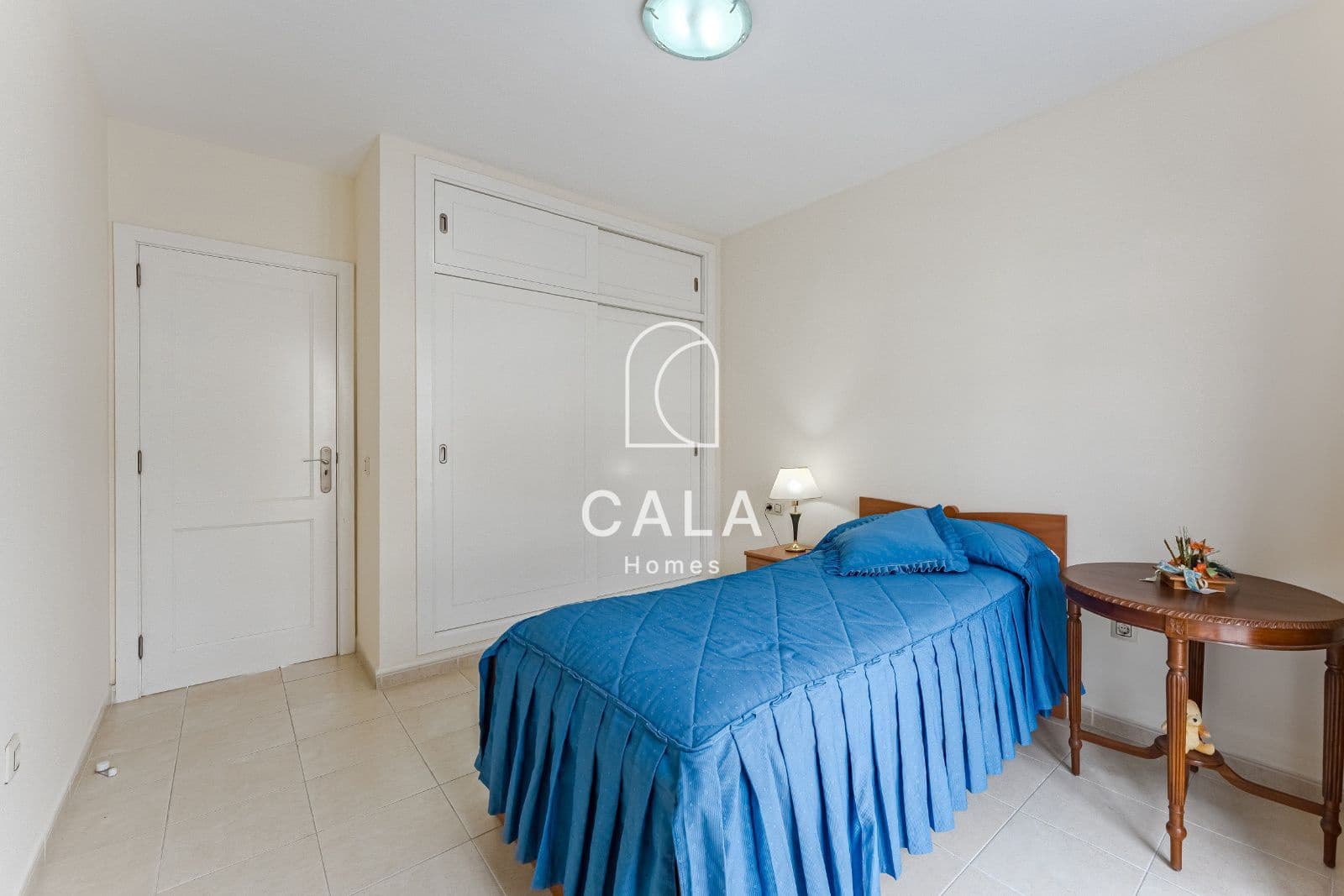 3 chambre Maison de Ville à vendre à El Madronal avec garage - 1 100 000 € (Ref: 8898047)