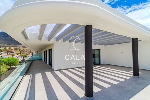 3 bedroom Penthouse for sale in Playa de Fañabé Alto, Adeje with pool garage - € 1,295,000 (Ref: 8909917)