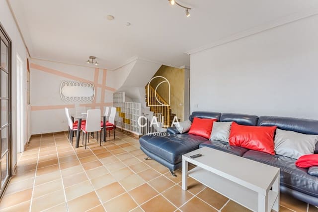 4 sypialnia Dom na sprzedaż w El Medano, Granadilla de Abona z garażem - 720 000 € (Ref: 8913609)