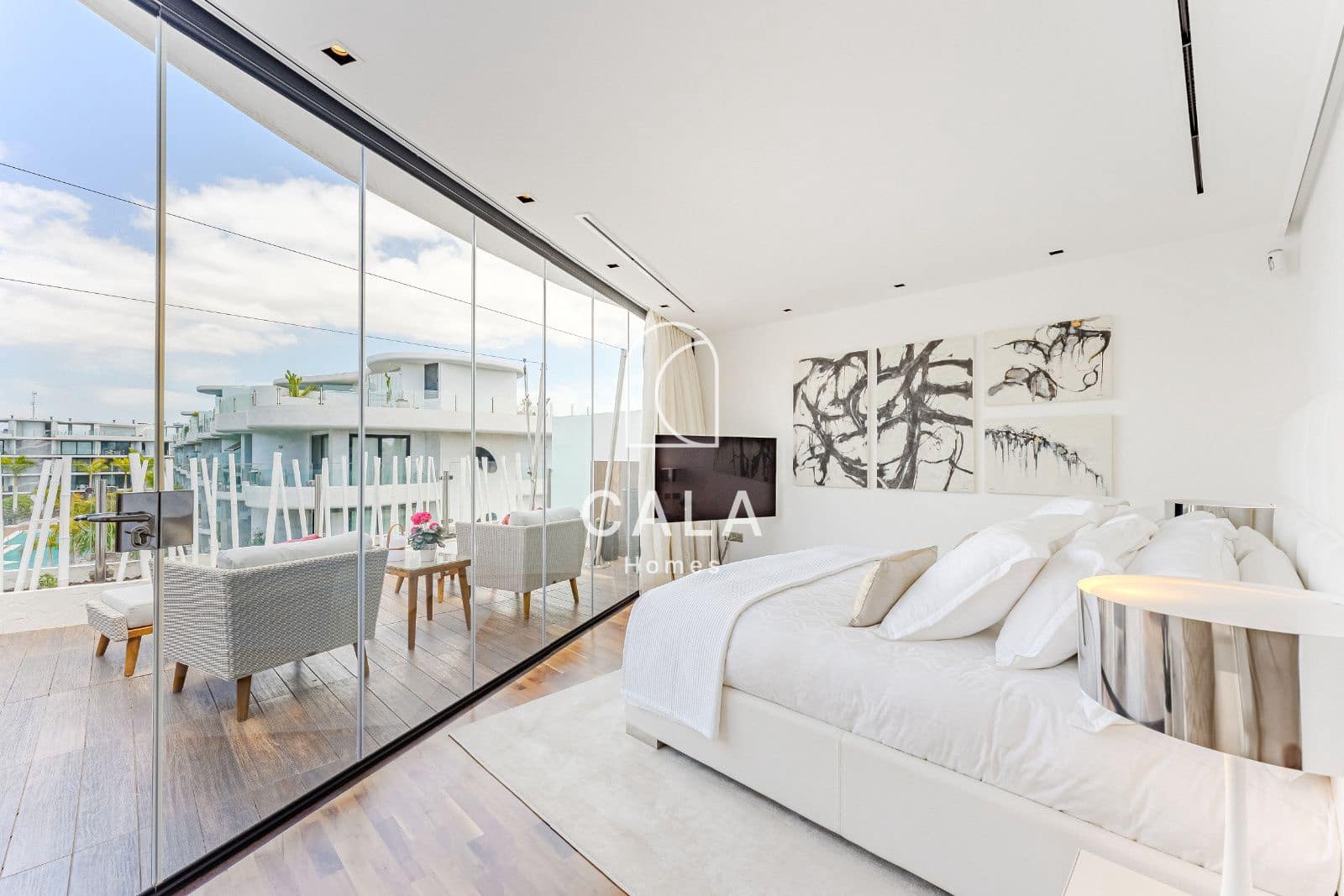 3 soveværelse Penthouse til salg i Palm-Mar med swimmingpool garage - € 795.000 (Ref: 8947526)