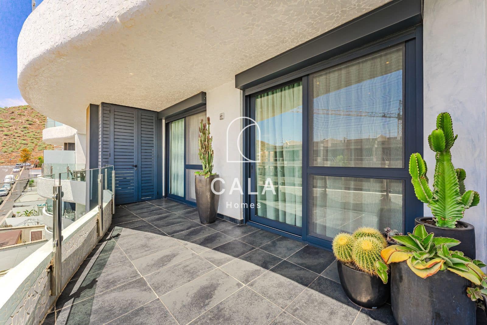 3 soveværelse Penthouse til salg i Palm-Mar med swimmingpool garage - € 795.000 (Ref: 8947526)