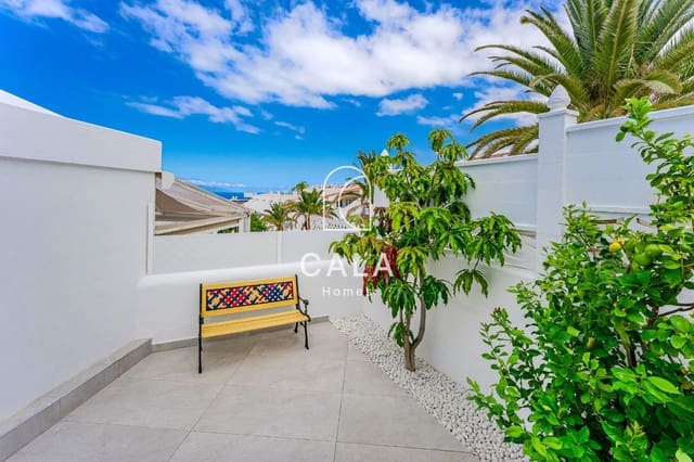 2 Zimmer Villa zu verkaufen in San Eugenio Alto, Adeje mit Pool - 399.000 € (Ref: 8989947)