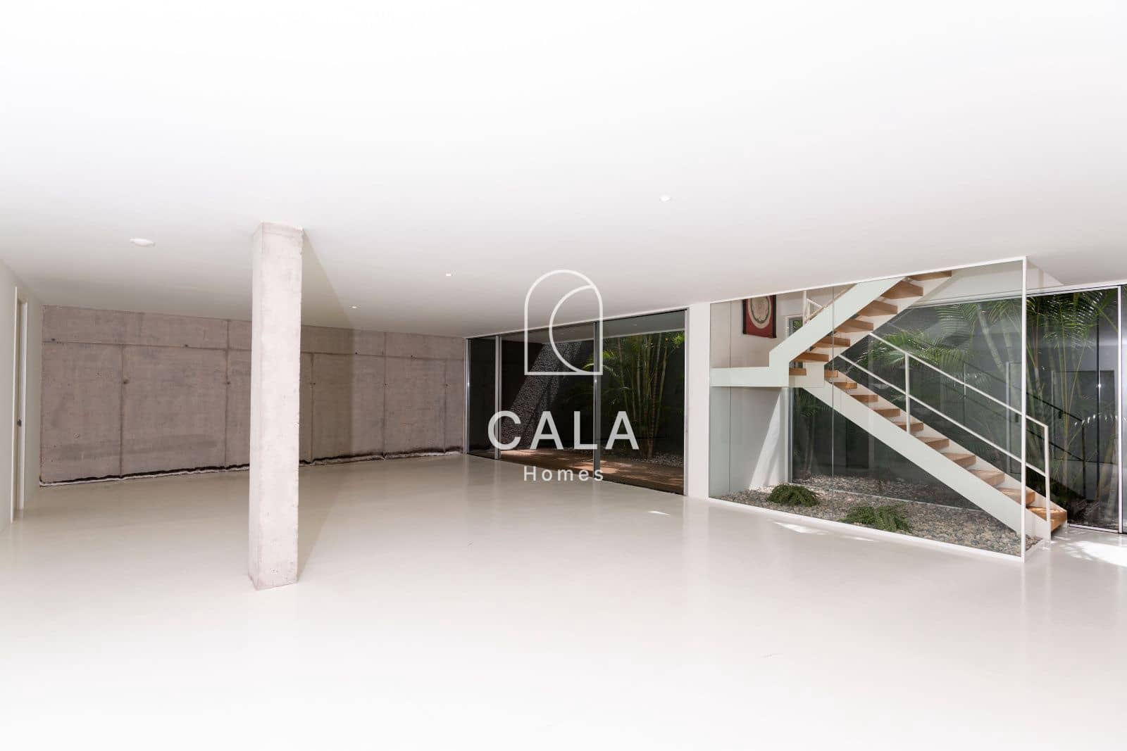 5 soverom Hus til salgs i Guia de Isora med svømmebasseng garasje - € 3 500 000 (Ref: 9002138)