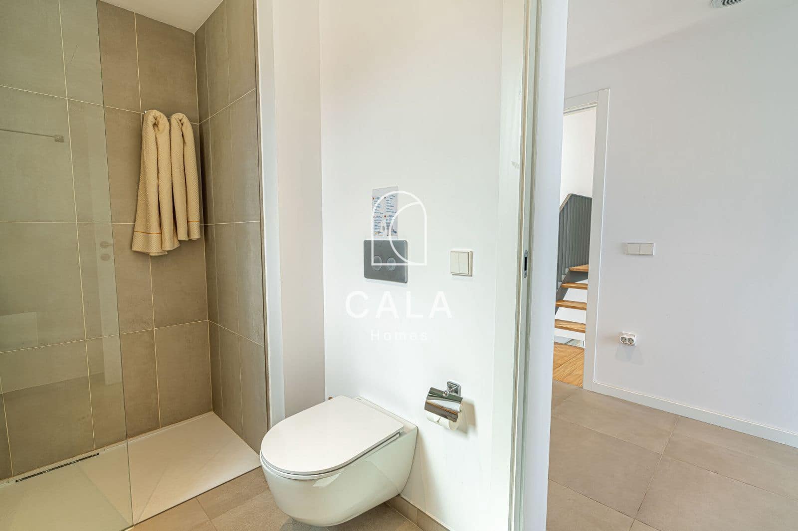 3 chambre Villa/Maison à vendre à Guia de Isora avec piscine garage - 1 890 000 € (Ref: 9097410)