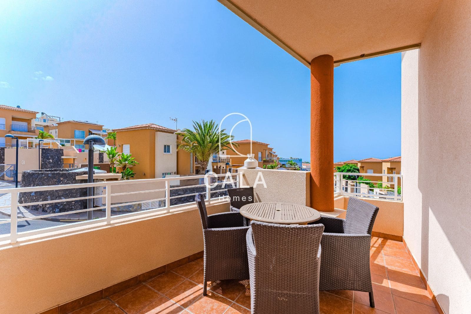 3 quarto Casa em Banda para venda em Puerto Santiago com piscina garagem - 595 000 € (Ref: 9127689)