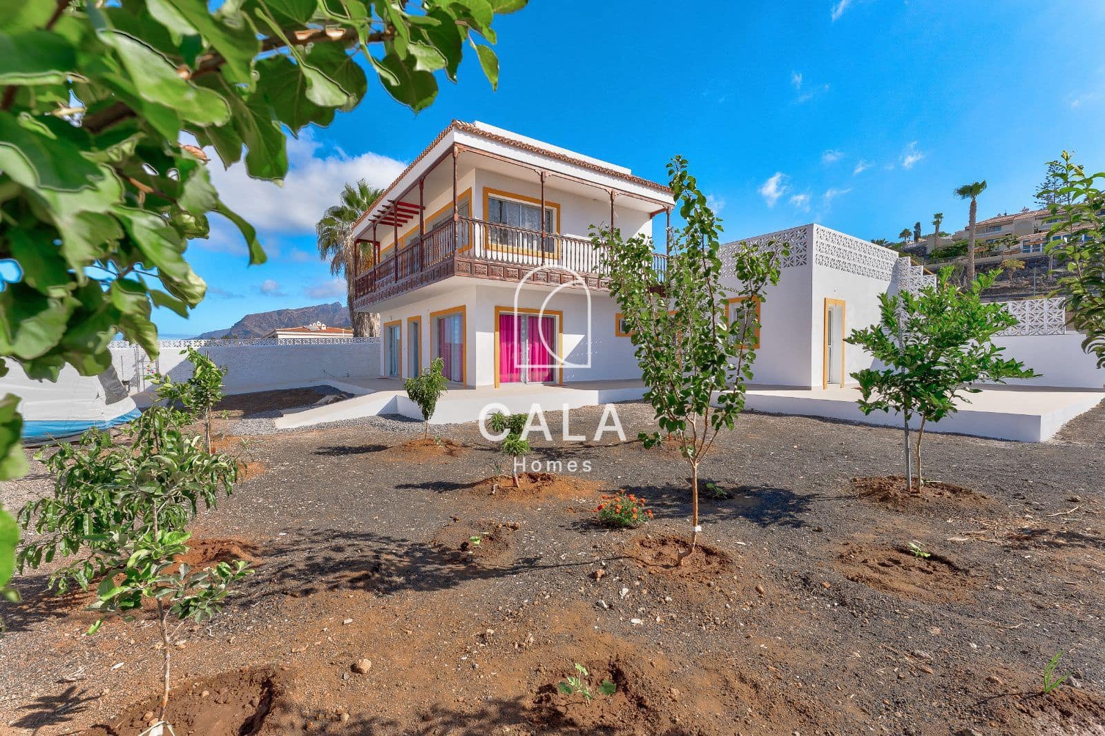 5 camera da letto Villa in vendita in Puerto Santiago con garage - 950.000 € (Rif: 9142402)
