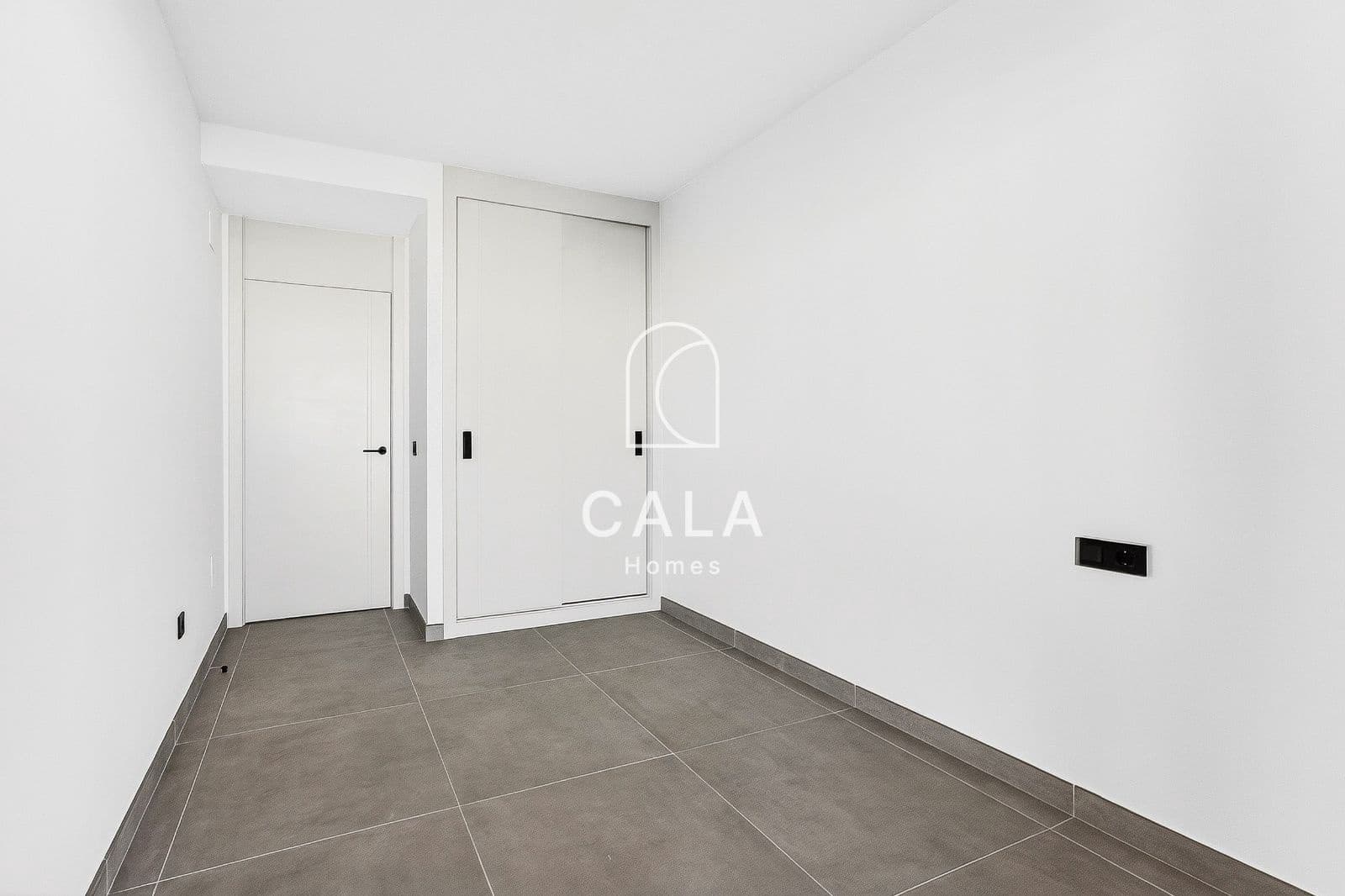 2 Zimmer Wohnung zu verkaufen in Costa Adeje mit Pool Garage - 619.000 € (Ref: 9146348)