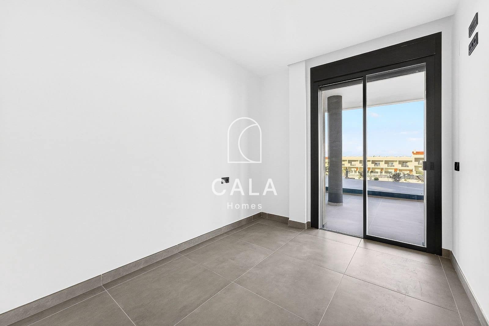 2 Zimmer Wohnung zu verkaufen in Costa Adeje mit Pool Garage - 619.000 € (Ref: 9146348)