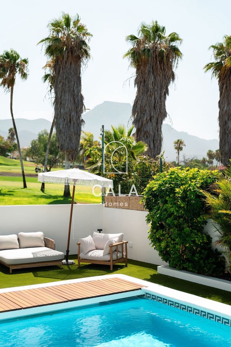 5 bedroom Villa for sale in Costa Adeje with pool garage - € 3,300,000 (Ref: 9146625)