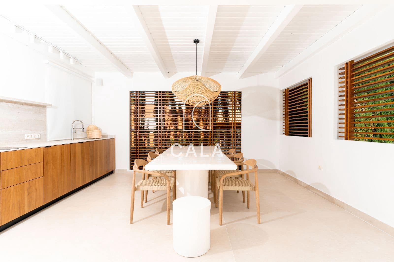 5 bedroom Villa for sale in Costa Adeje with pool garage - € 3,300,000 (Ref: 9146625)