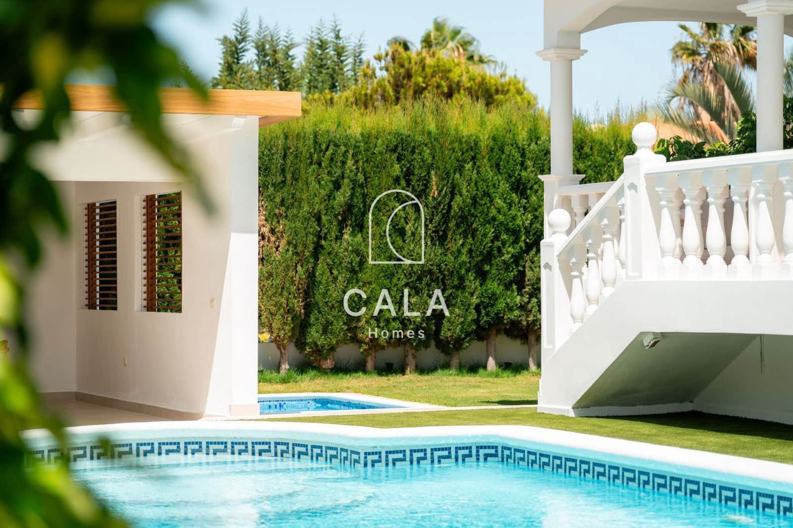 5 bedroom Villa for sale in Costa Adeje with pool garage - € 3,300,000 (Ref: 9146625)