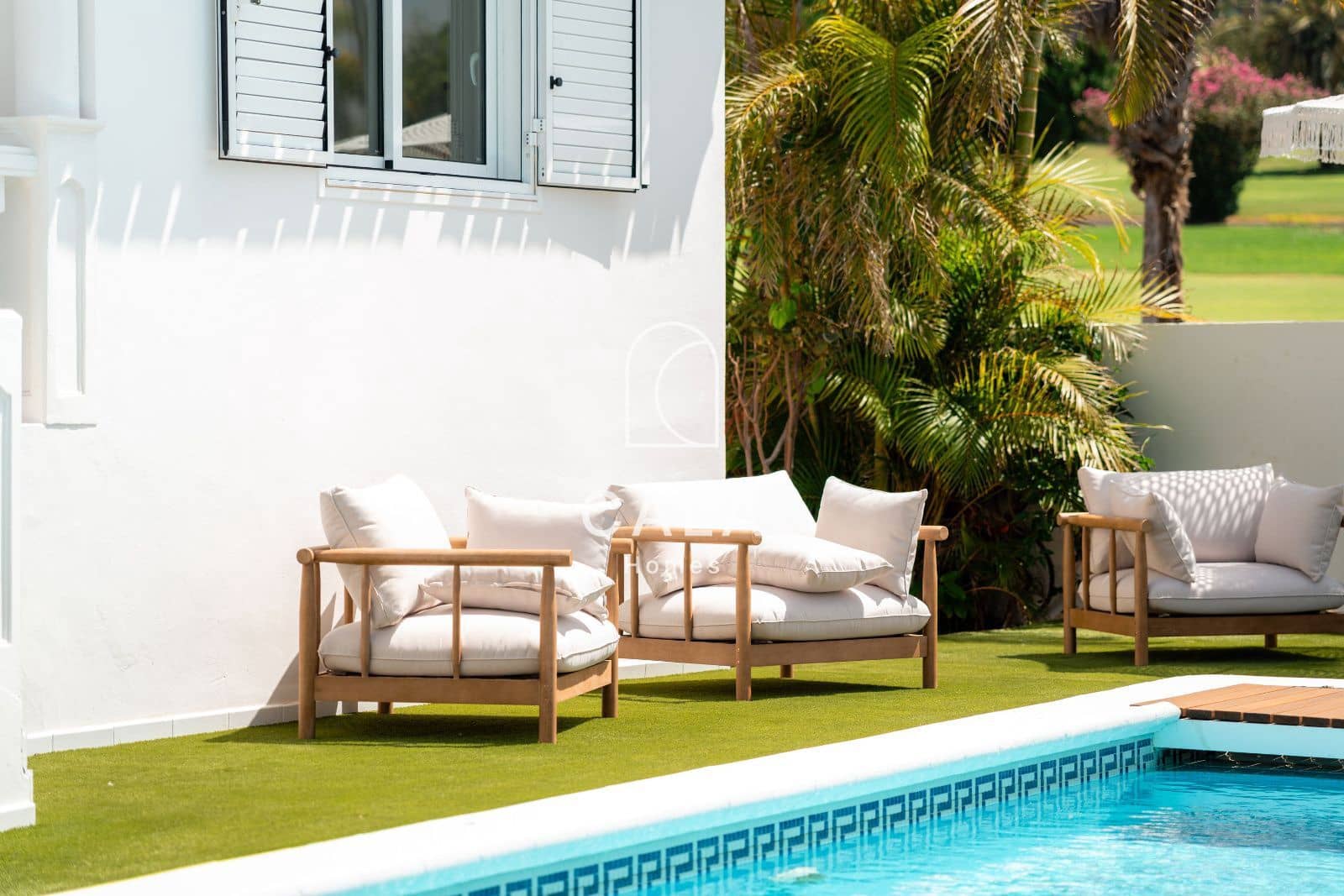 5 bedroom Villa for sale in Costa Adeje with pool garage - € 3,300,000 (Ref: 9146625)