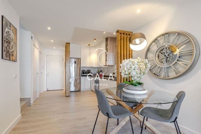 2 slaapkamer Penthouse te koop in Roque del Conde, Adeje met zwembad garage - € 429.000 (Ref: 9162856)