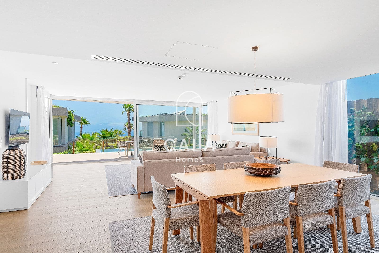 3 quarto Casa em Banda para venda em Guia de Isora com piscina garagem - 2 100 000 € (Ref: 9170403)
