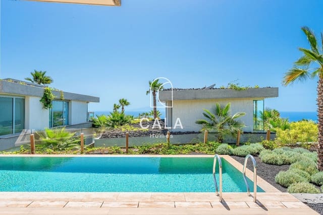 3 bedroom Townhouse for sale in Guía de Isora with pool garage - € 2,100,000 (Ref: 9170403)