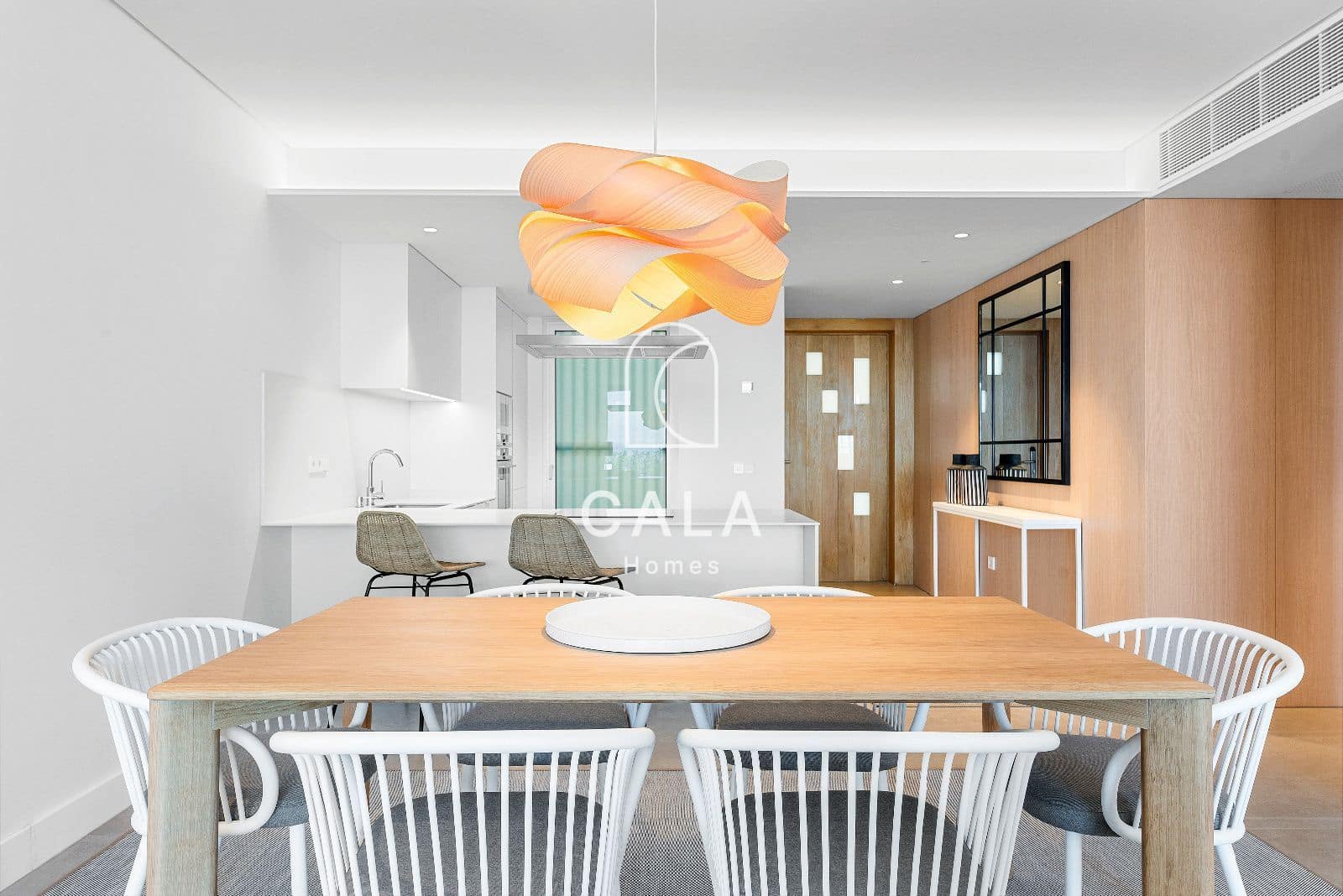 Piso de 2 habitaciones en Guía de Isora en venta con piscina garaje - 895.000 € (Ref: 9170582)