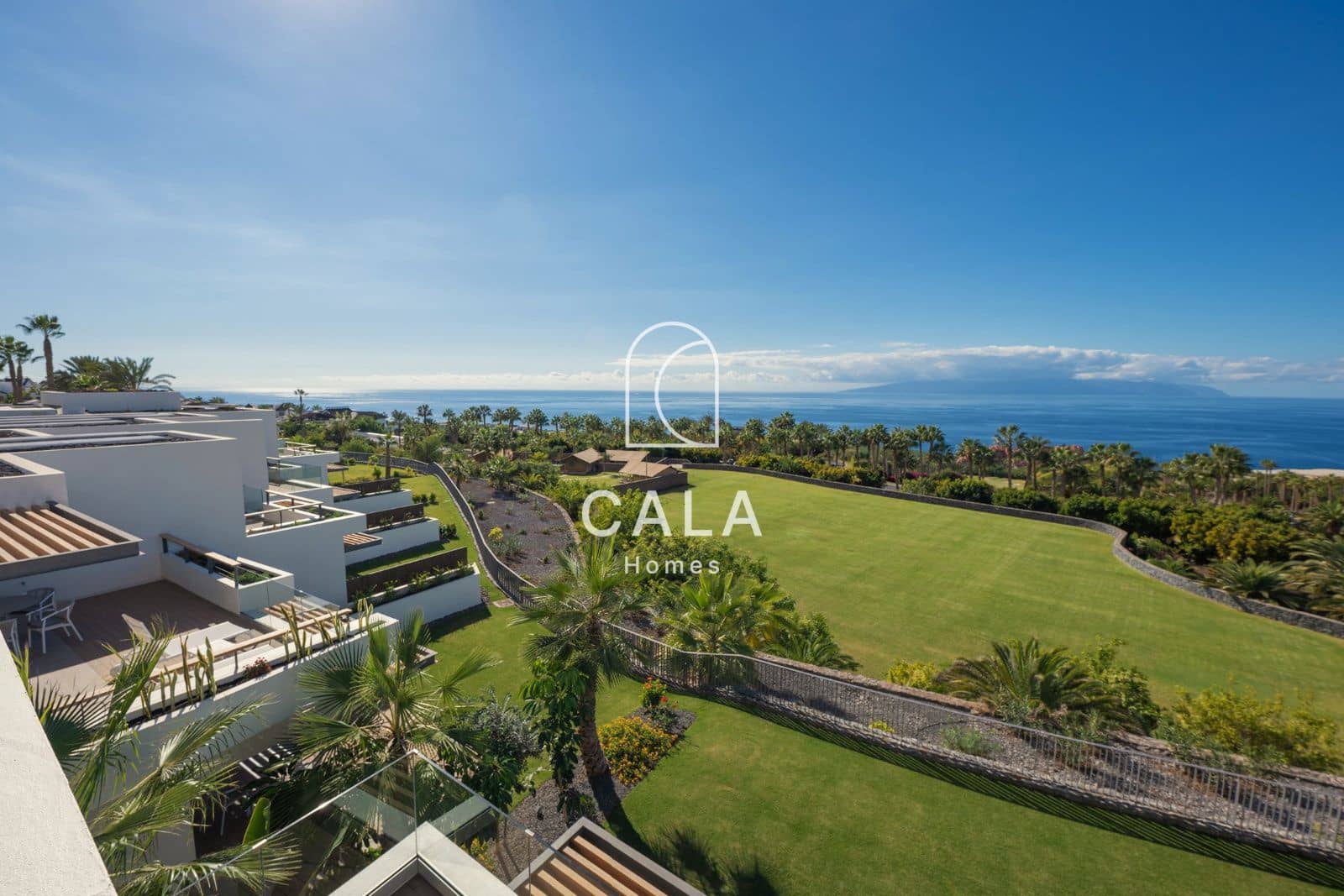 2 quarto Apartamento para venda em Guia de Isora com piscina garagem - 950 000 € (Ref: 9170583)
