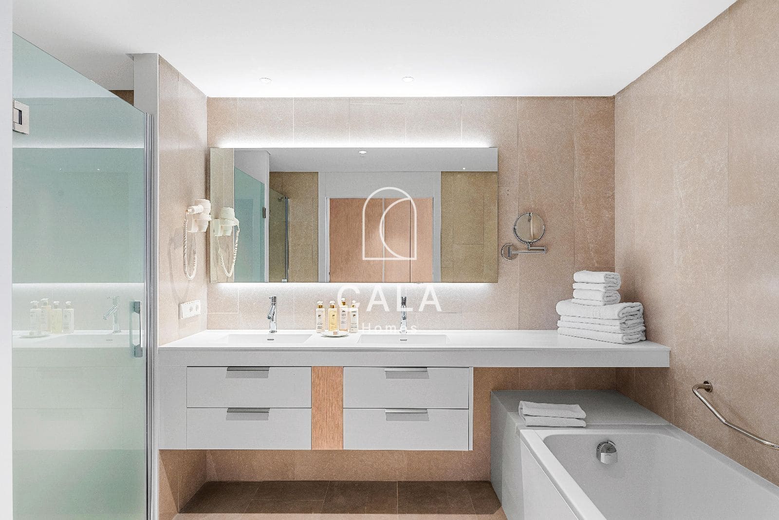 2 quarto Apartamento para venda em Guia de Isora com piscina garagem - 950 000 € (Ref: 9170583)