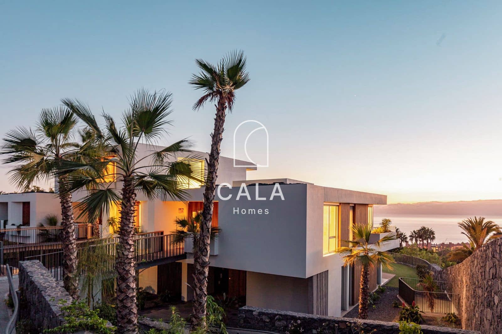 2 quarto Apartamento para venda em Guia de Isora com piscina garagem - 980 000 € (Ref: 9170584)