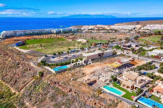 2 soveværelse Lejlighed til salg i La Caleta Adeje, Adeje med swimmingpool - € 723.000 (Ref: 9175925)