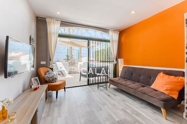 1 slaapkamer Flat te koop in Torviscas, Adeje met zwembad - € 270.000 (Ref: 9175926)