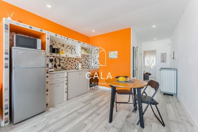 1 slaapkamer Flat te koop in Torviscas, Adeje met zwembad - € 270.000 (Ref: 9175926)