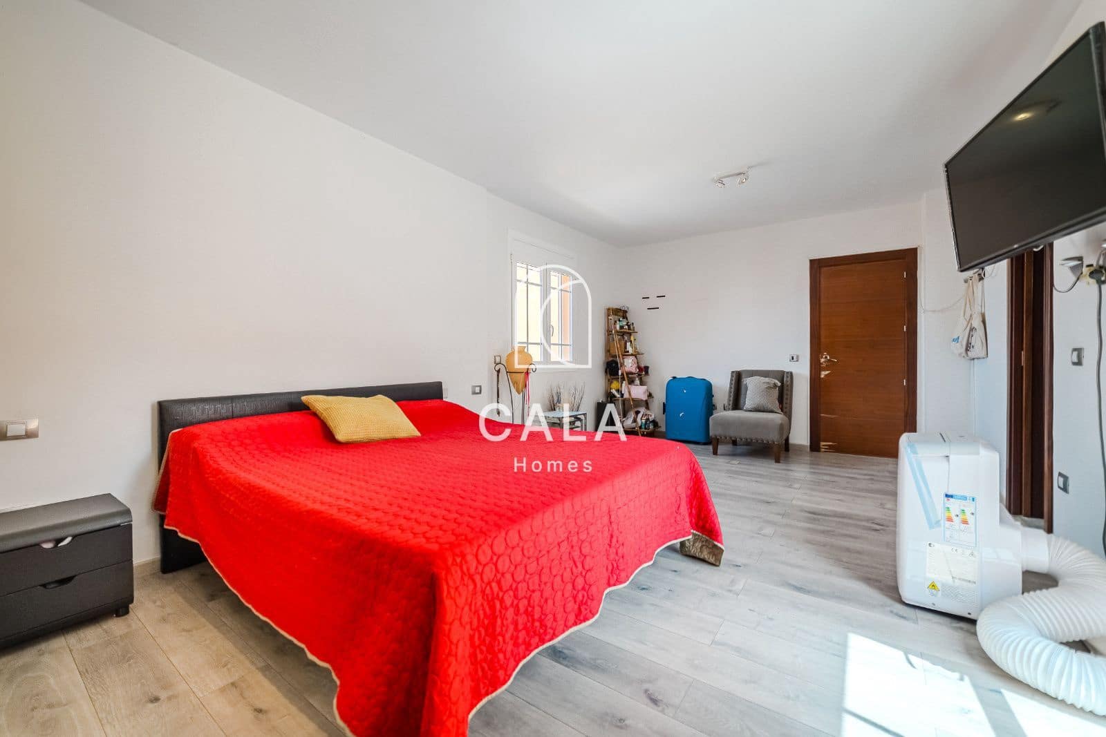 5 soveværelse Villa til salg i Los Cristianos med swimmingpool garage - € 1.030.000 (Ref: 9180699)