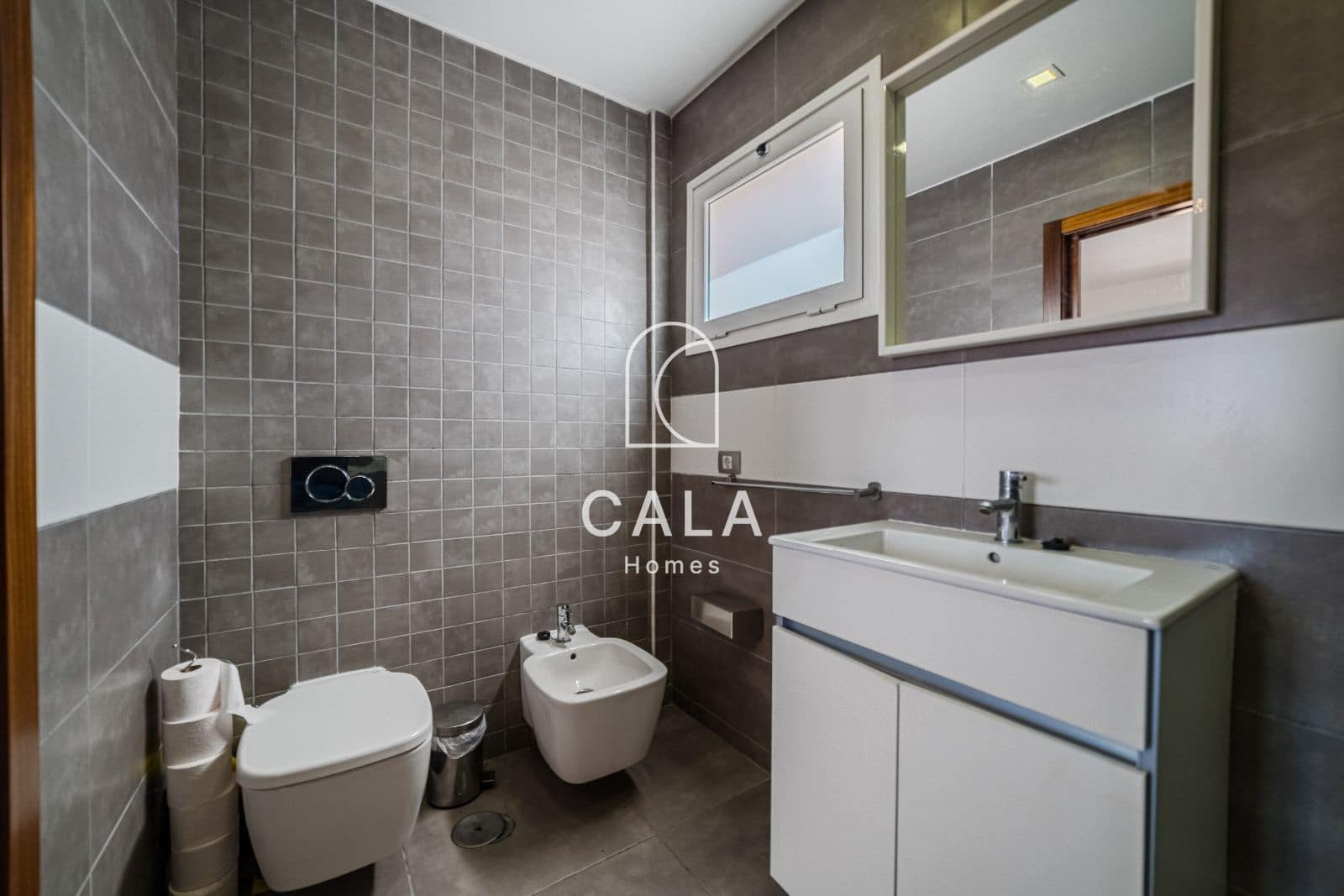 5 soveværelse Villa til salg i Los Cristianos med swimmingpool garage - € 1.030.000 (Ref: 9180699)