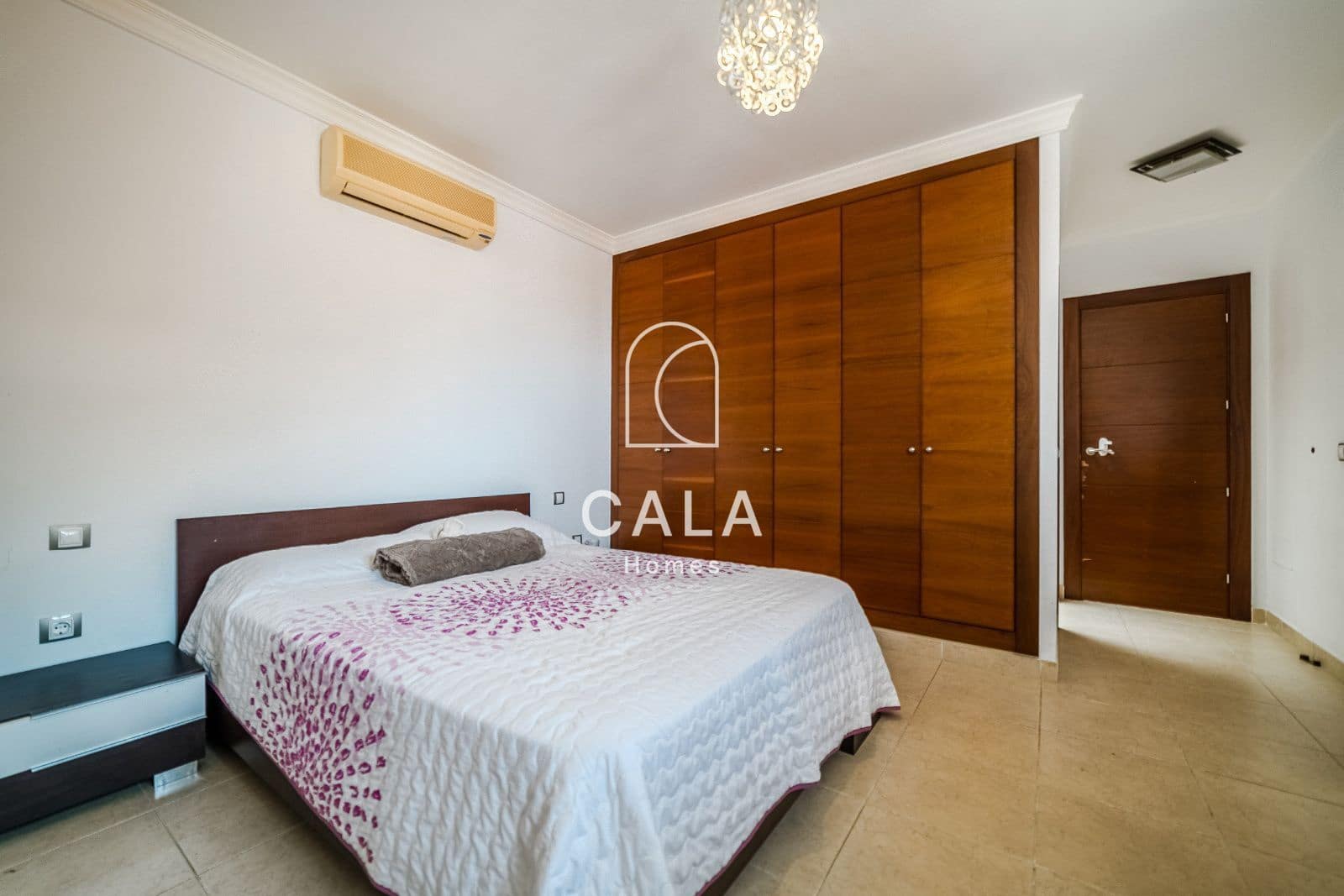 5 soveværelse Villa til salg i Los Cristianos med swimmingpool garage - € 1.030.000 (Ref: 9180699)