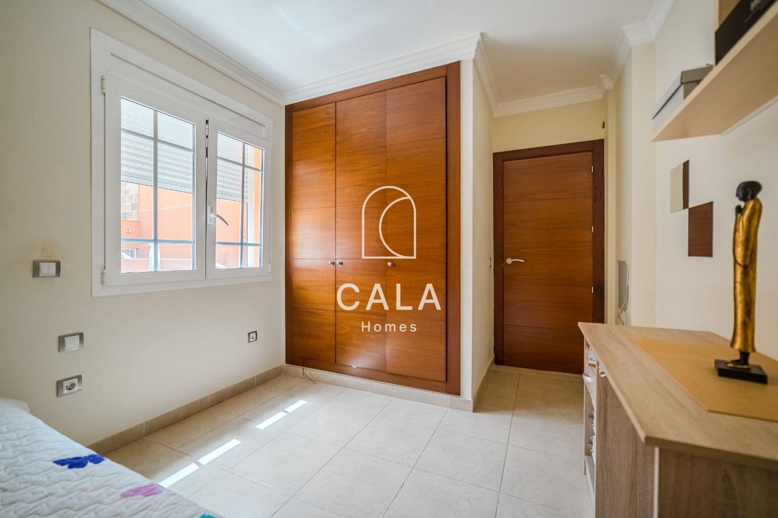 5 soveværelse Villa til salg i Los Cristianos med swimmingpool garage - € 1.030.000 (Ref: 9180699)