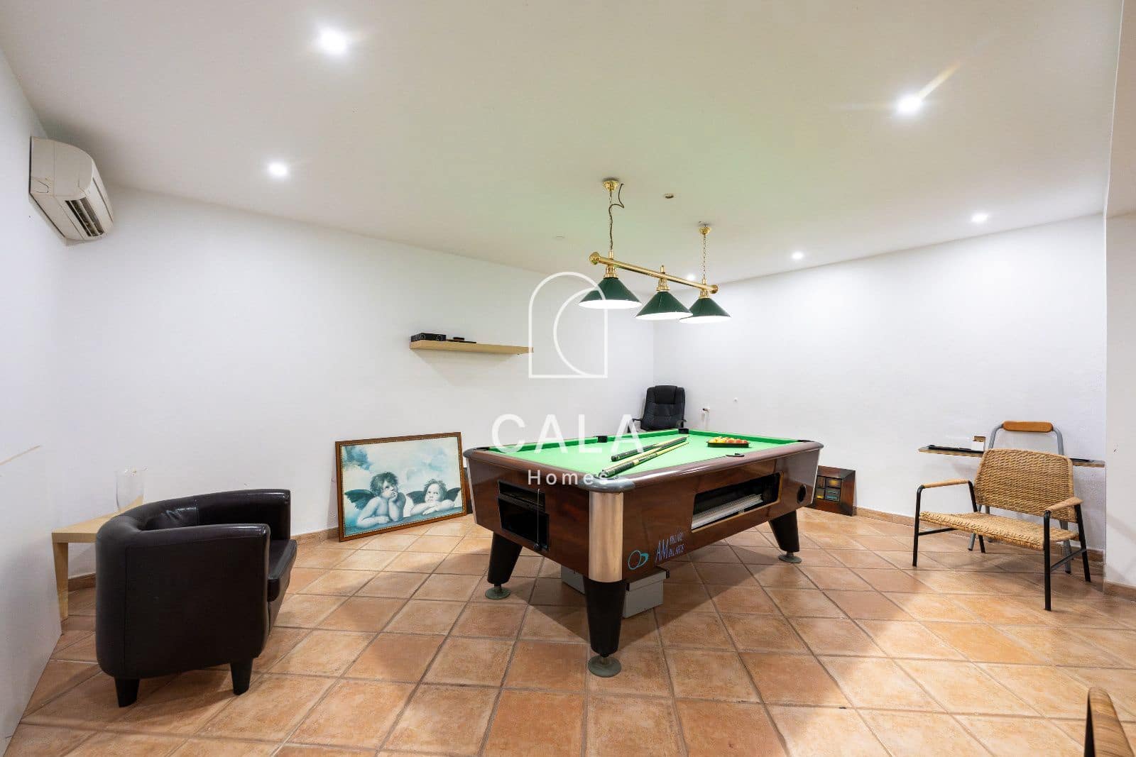 8 bedroom Townhouse for sale in Golf del Sur with pool garage - € 1,800,000 (Ref: 9189914)