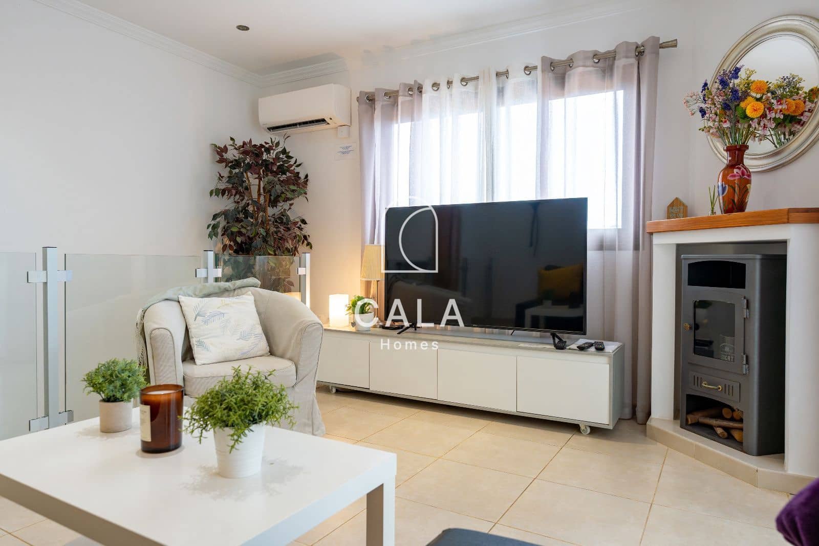 4 quarto Casa em Banda para venda em Amarilla Golf com piscina garagem - 1 100 000 € (Ref: 9190374)