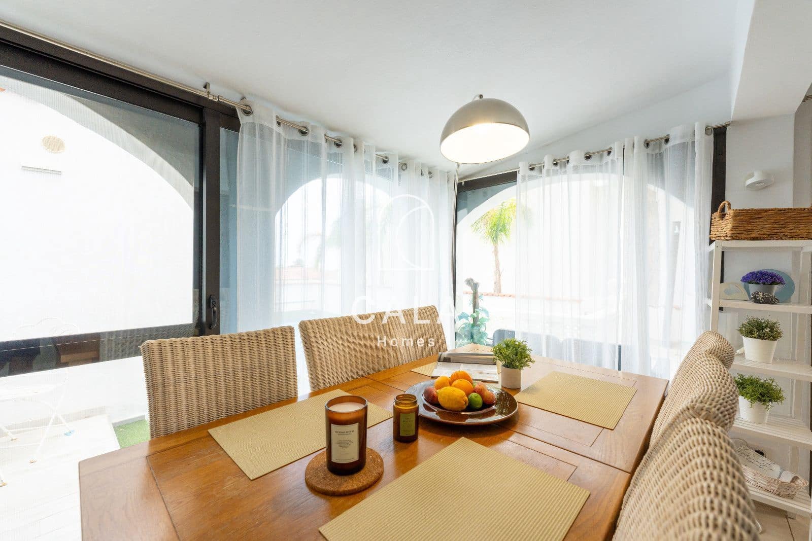 4 quarto Casa em Banda para venda em Amarilla Golf com piscina garagem - 1 100 000 € (Ref: 9190374)