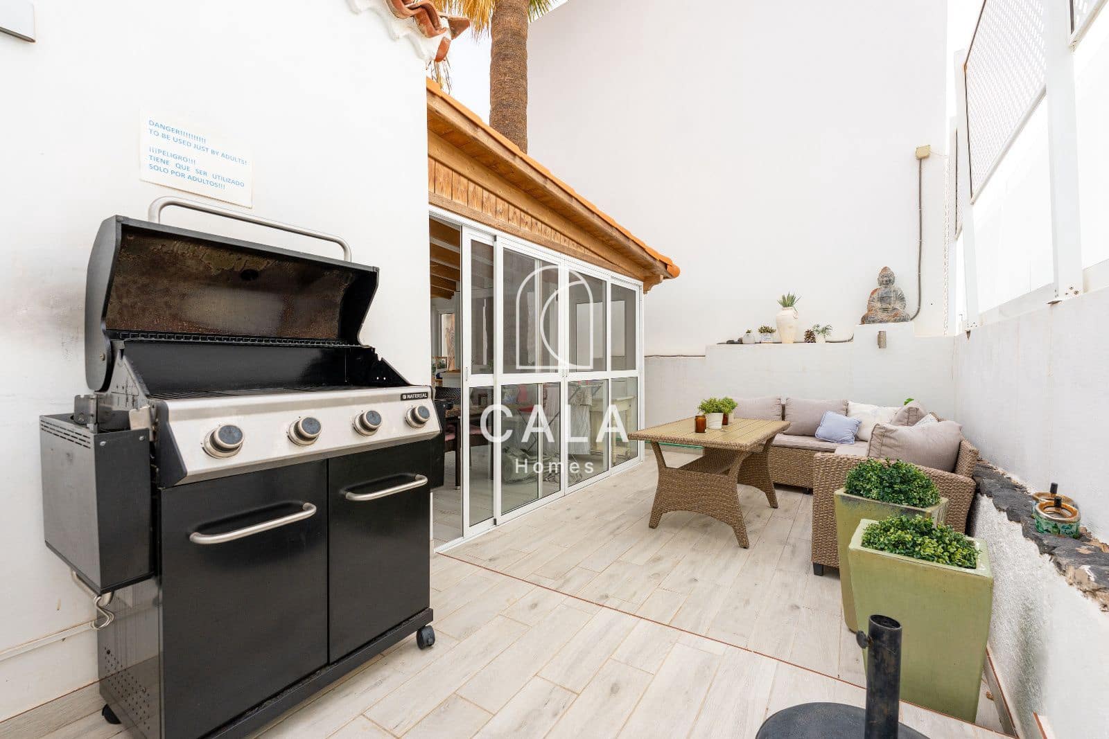 4 quarto Casa em Banda para venda em Amarilla Golf com piscina garagem - 1 100 000 € (Ref: 9190374)