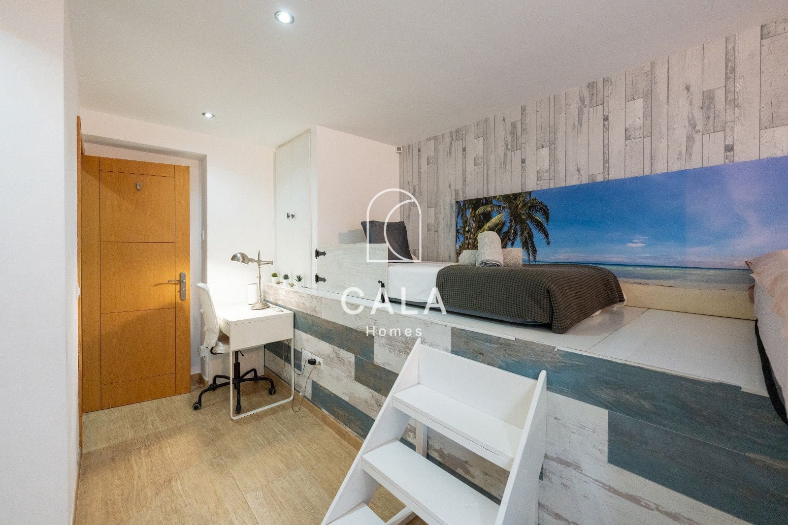 4 quarto Casa em Banda para venda em Amarilla Golf com piscina garagem - 1 100 000 € (Ref: 9190374)