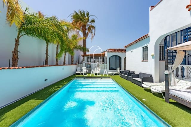 4 quarto Casa em Banda para venda em Amarilla Golf, San Miguel de Abona com piscina garagem - 1 100 000 € (Ref: 9190374)