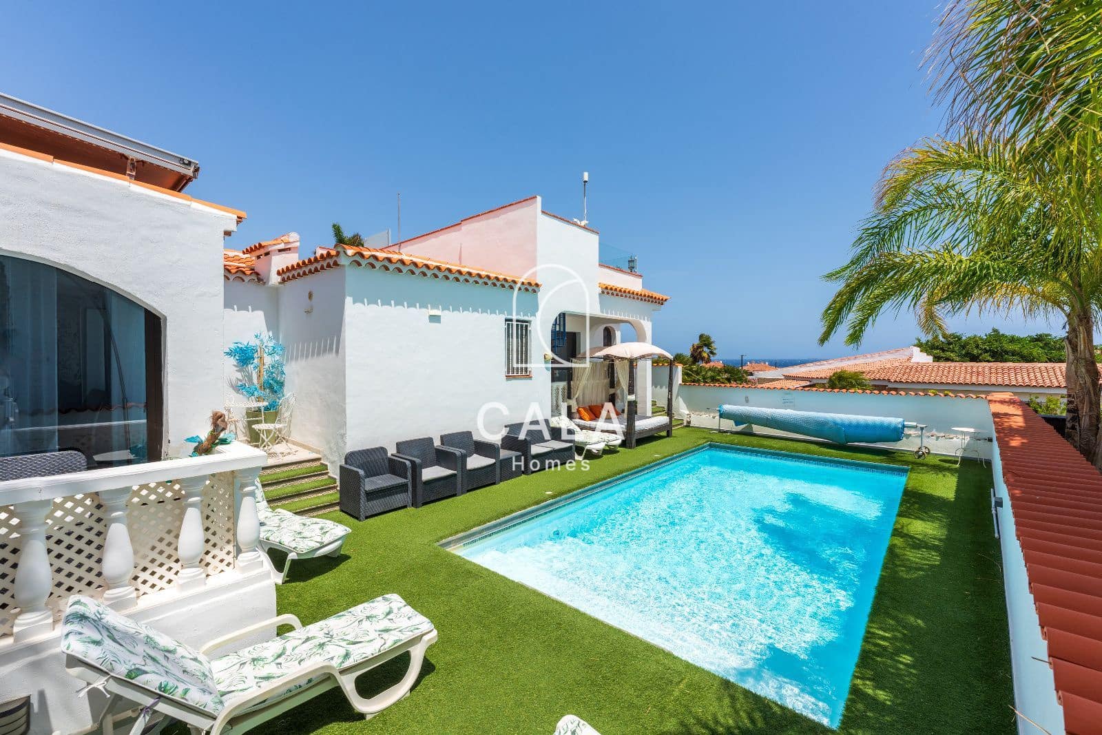4 quarto Casa em Banda para venda em Amarilla Golf com piscina garagem - 1 100 000 € (Ref: 9190374)