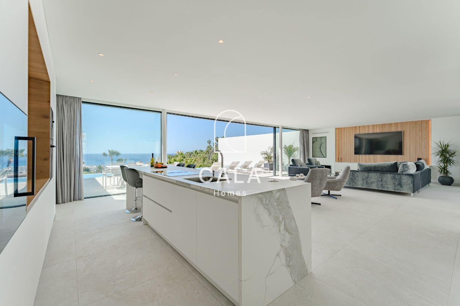 4 chambre Maison de Ville à vendre à Costa Adeje avec piscine garage - 4 000 000 € (Ref: 9195022)