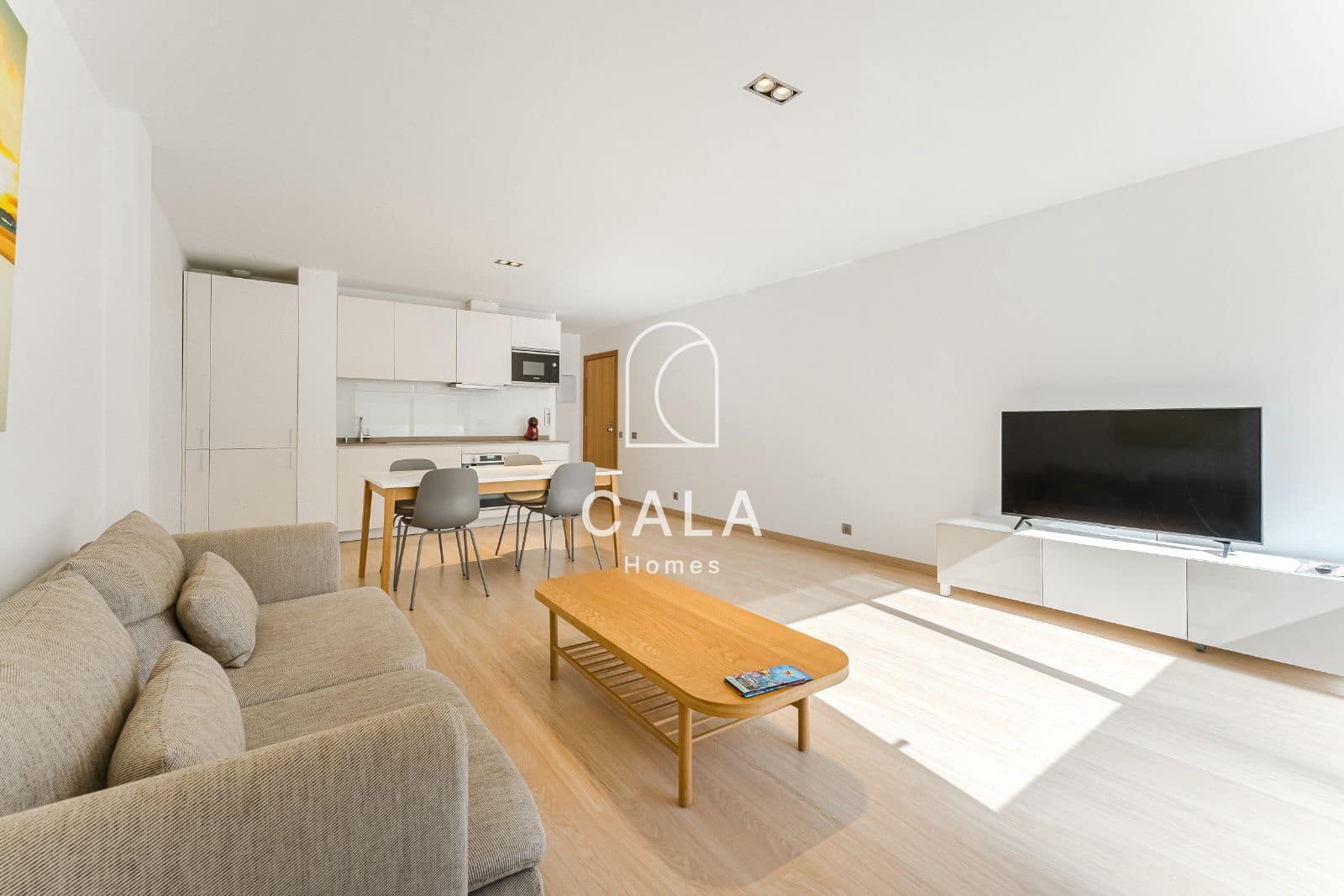 2 soveværelse Lejlighed til salg i Adeje med swimmingpool - € 295.000 (Ref: 9210502)