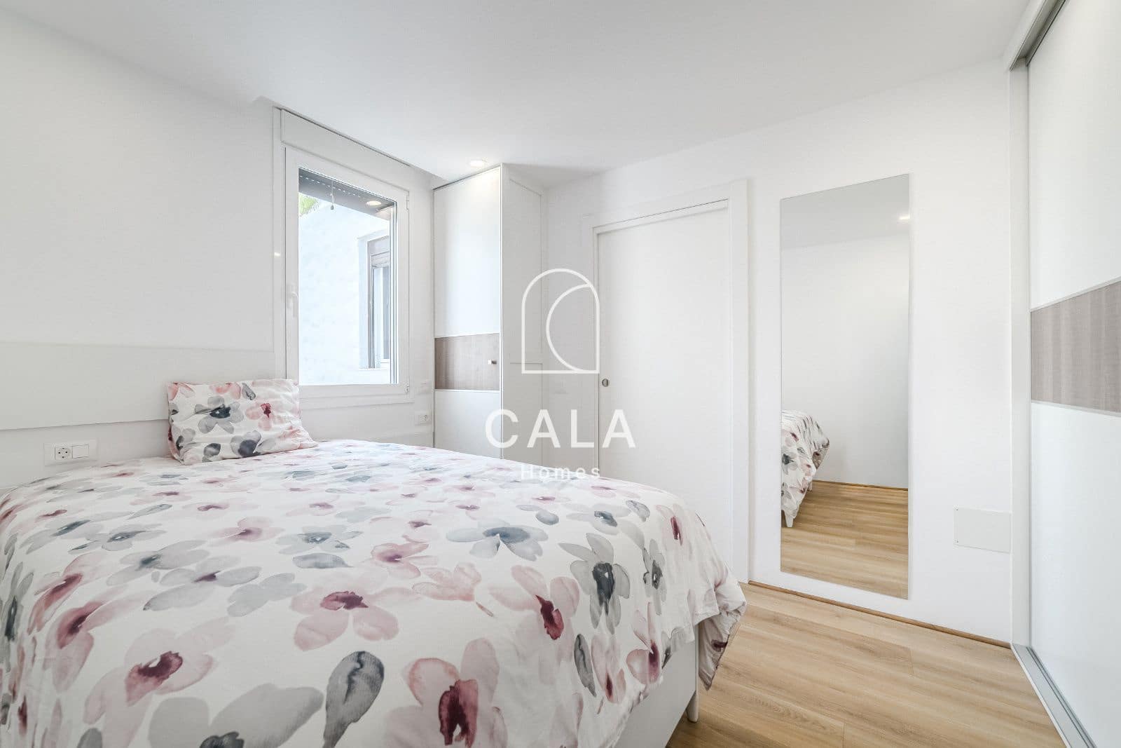 2 Zimmer Wohnung zu verkaufen in Playa de las Americas mit Pool Garage - 680.000 € (Ref: 9216000)