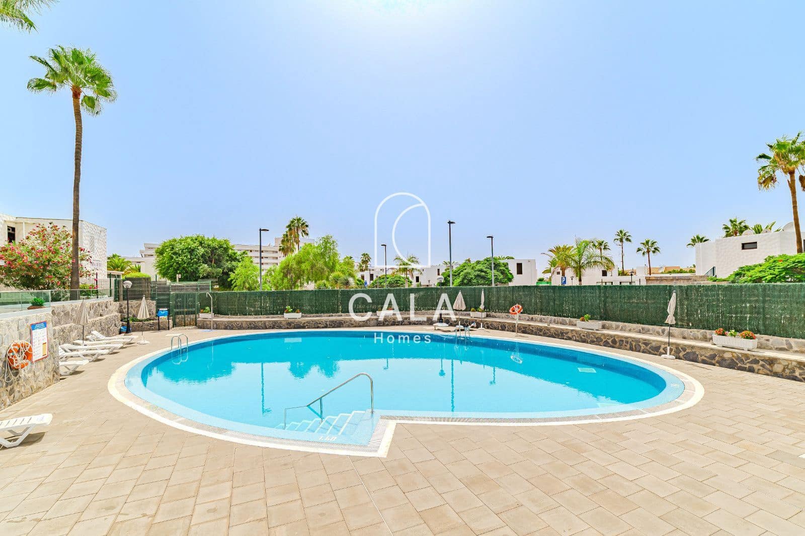2 Zimmer Wohnung zu verkaufen in Playa de las Americas mit Pool Garage - 680.000 € (Ref: 9216000)